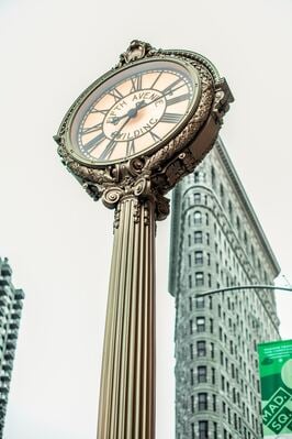 Photo of Fifth Avenue Clock - Fifth Avenue Clock