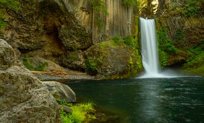 instagram spots in Oregon - Tokotee Falls