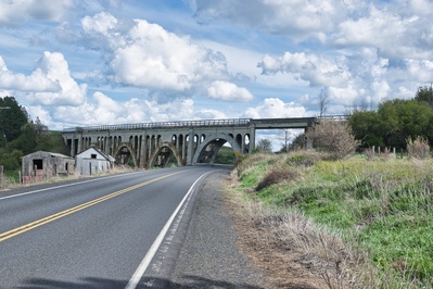 images of Palouse - Rosalia Railroad Bridge