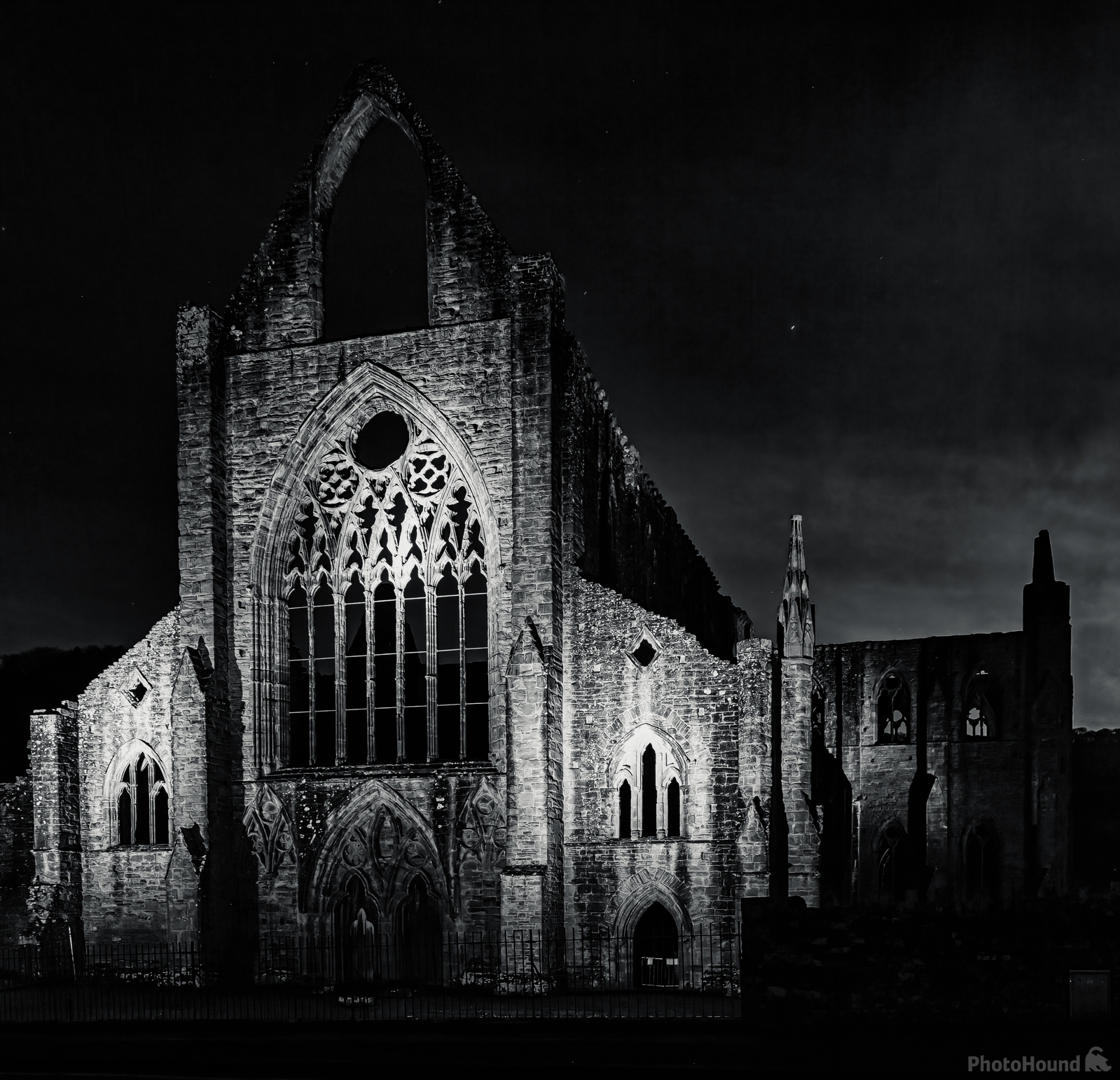 Image of Tintern Abbey - Exterior by John Crowland