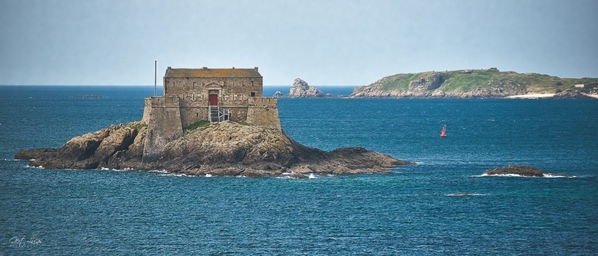 Fort de petit Bé from Bastion de la Hollande