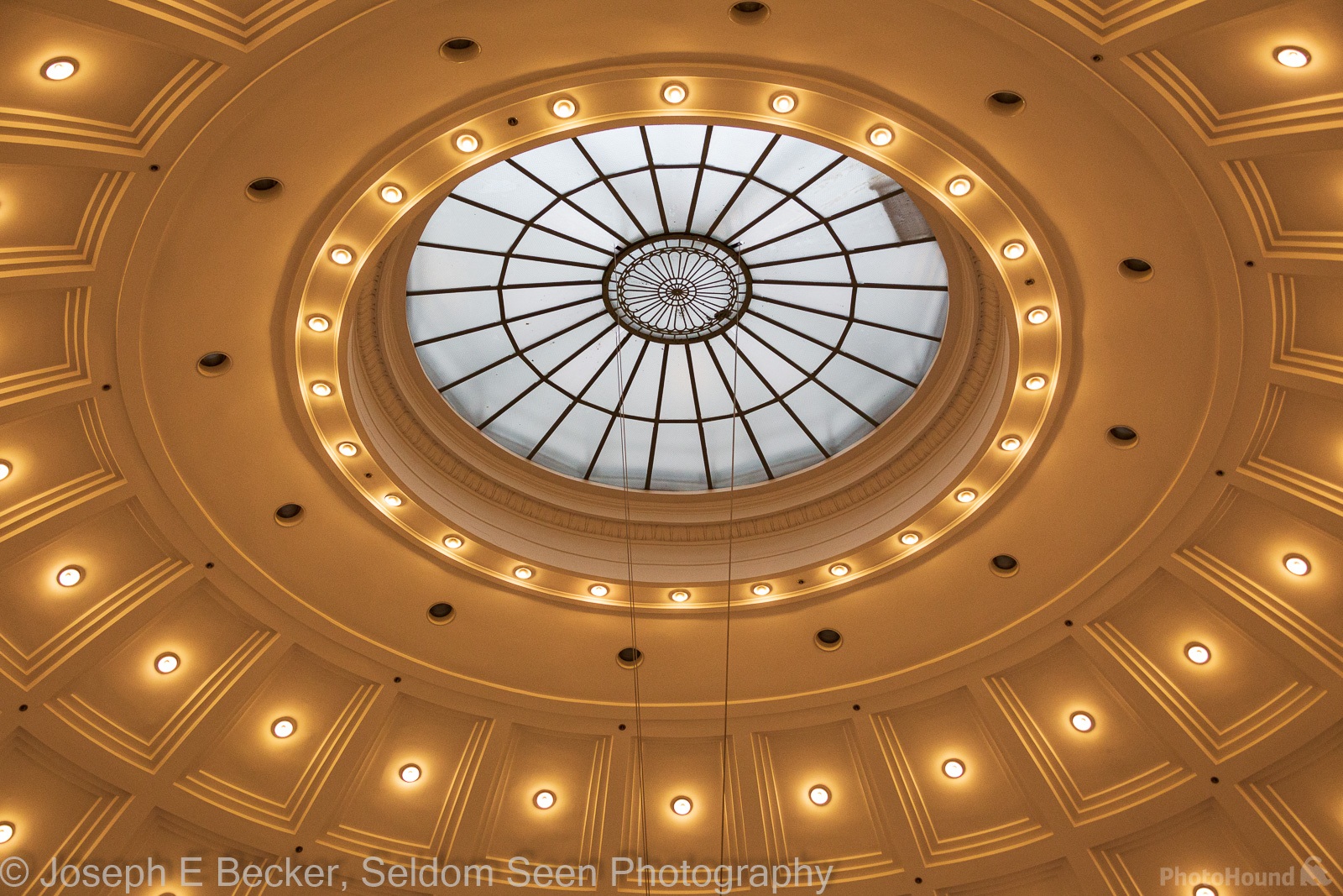 Image of US Courthouse Tacoma - Interior by Joe Becker
