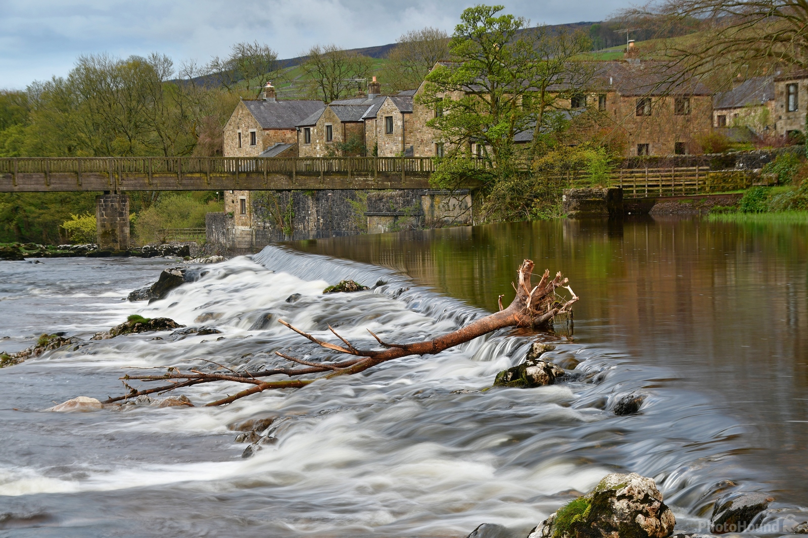 Image of Linton Falls and Weir by Philip Eptlett
