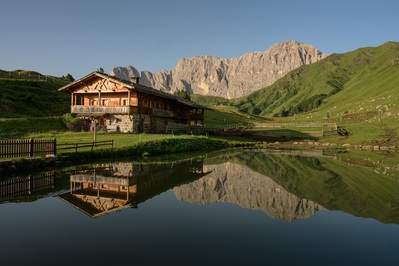 images of The Dolomites - Mahlknechthütte / Rifugio Molignon