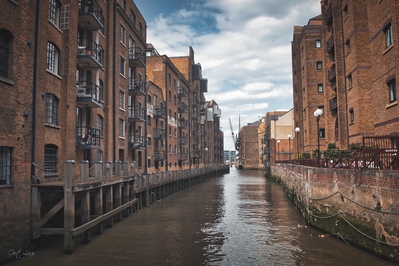 photography locations in London - St Saviours Dock