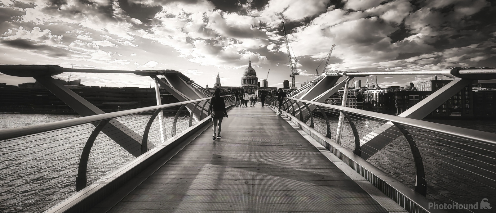 Image of St Paul\'s Cathedral from Millennium Bridge by Gert Lucas