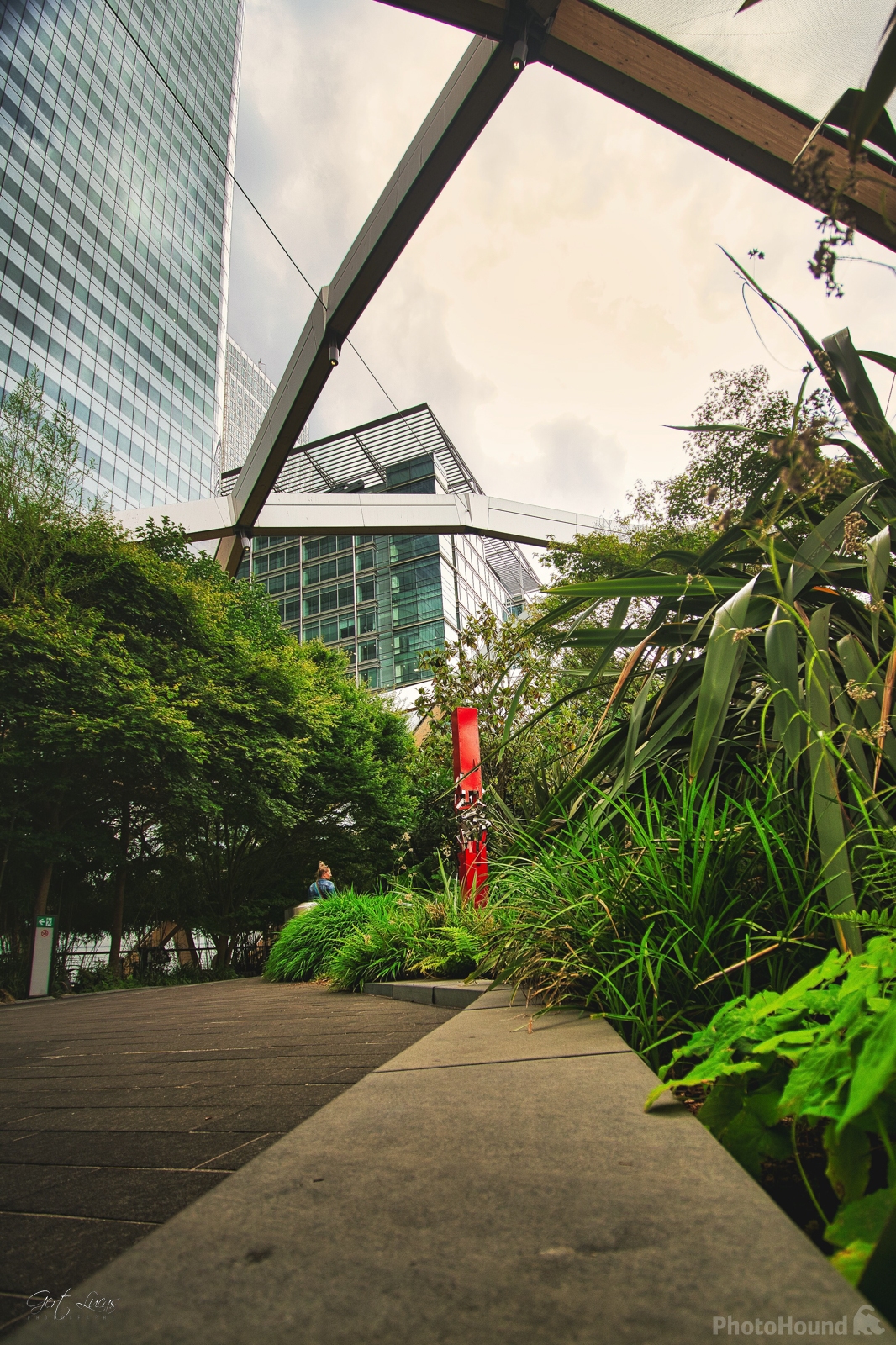 Image of Canary Wharf Roof Garden by Gert Lucas