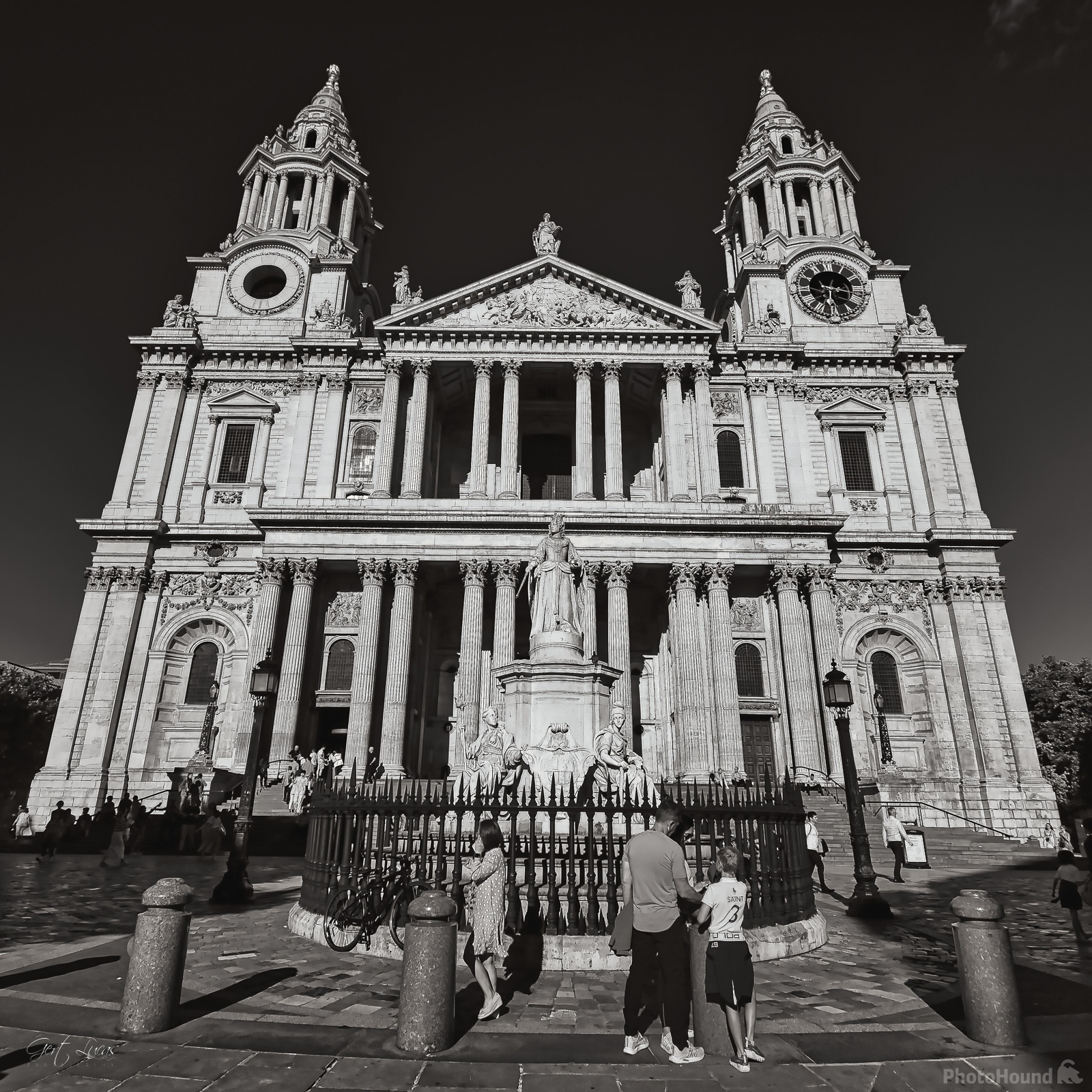 Image of St Paul\'s Cathedral (exterior) by Gert Lucas
