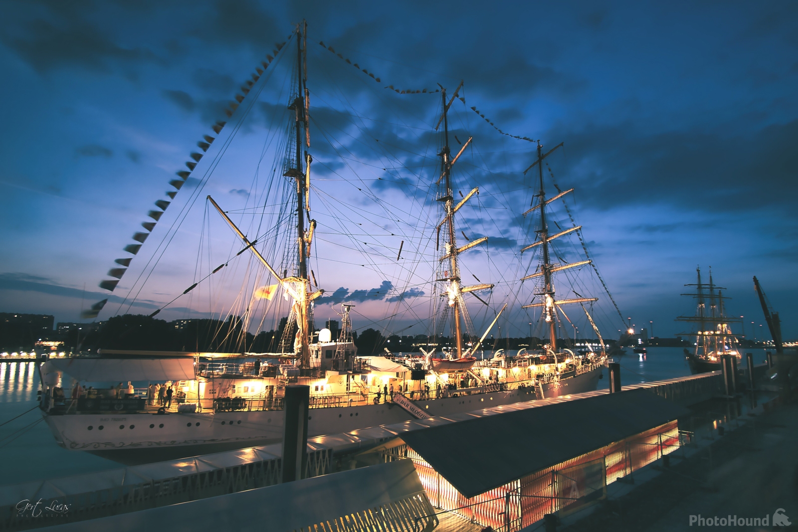 Image of Antwerp Tall Ship Race by Gert Lucas