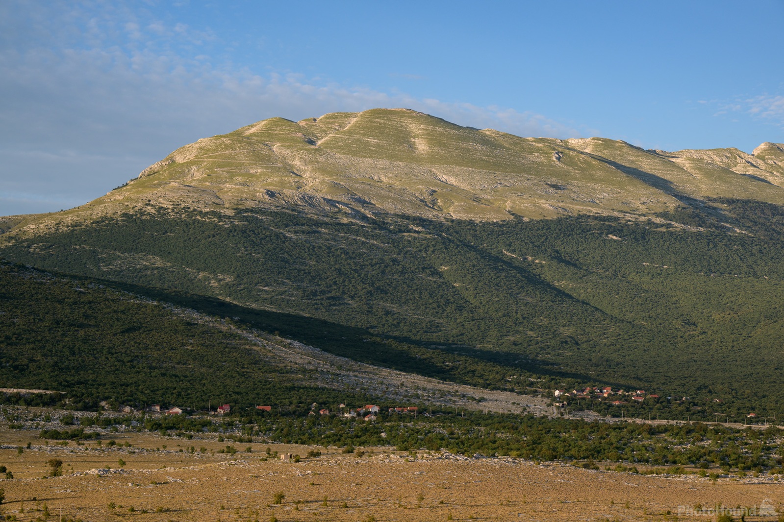 Image of Merdžan Fortress above Mostar by Luka Esenko