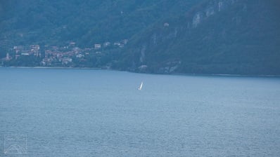 Sailing in the lake of Como