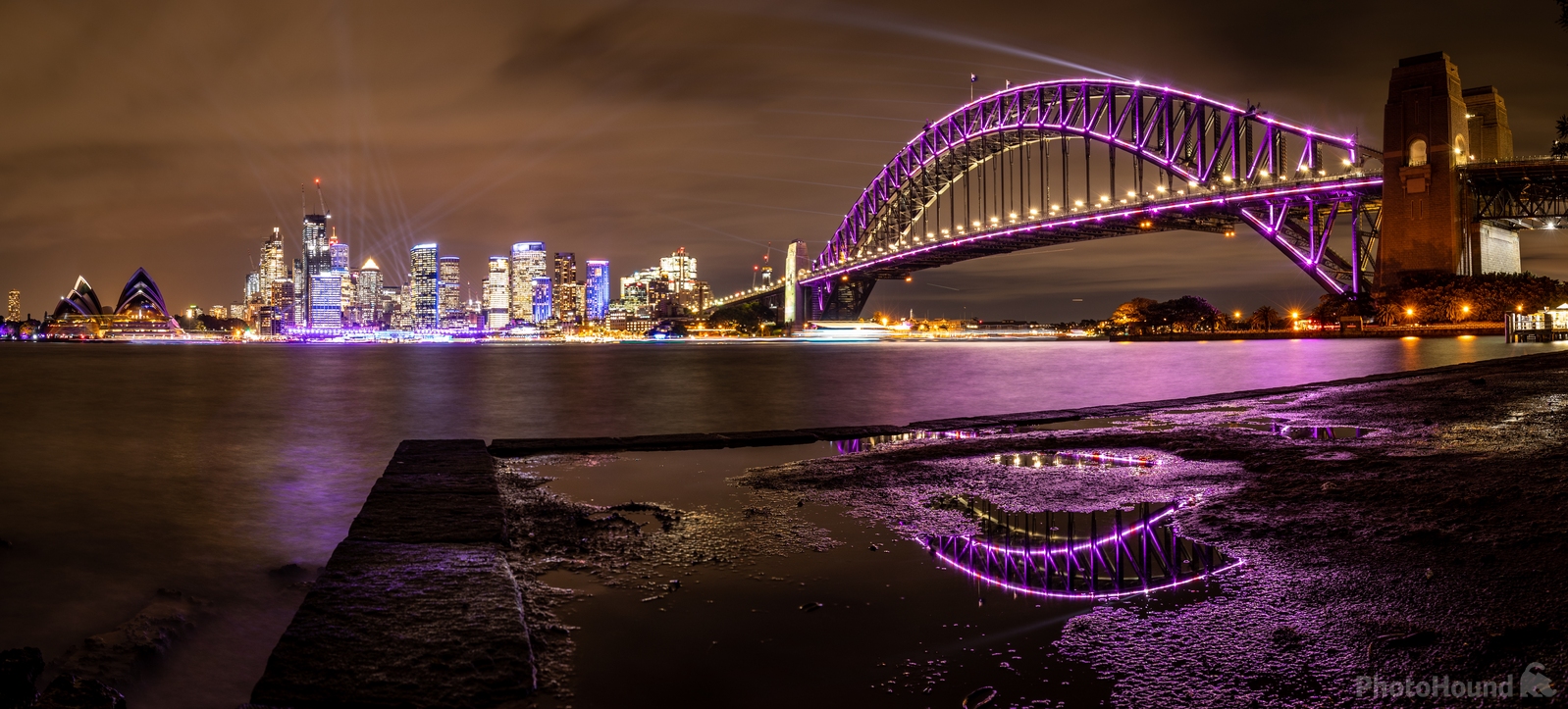 Image of Sydney\'s infamous puddle spot by Thom Newman