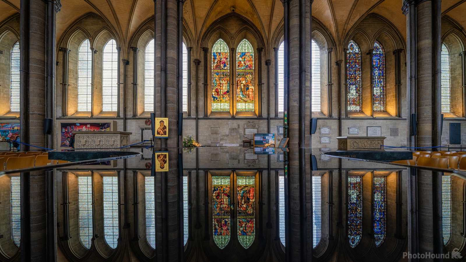 Image of Salisbury Cathedral - Interior by Jakub Bors