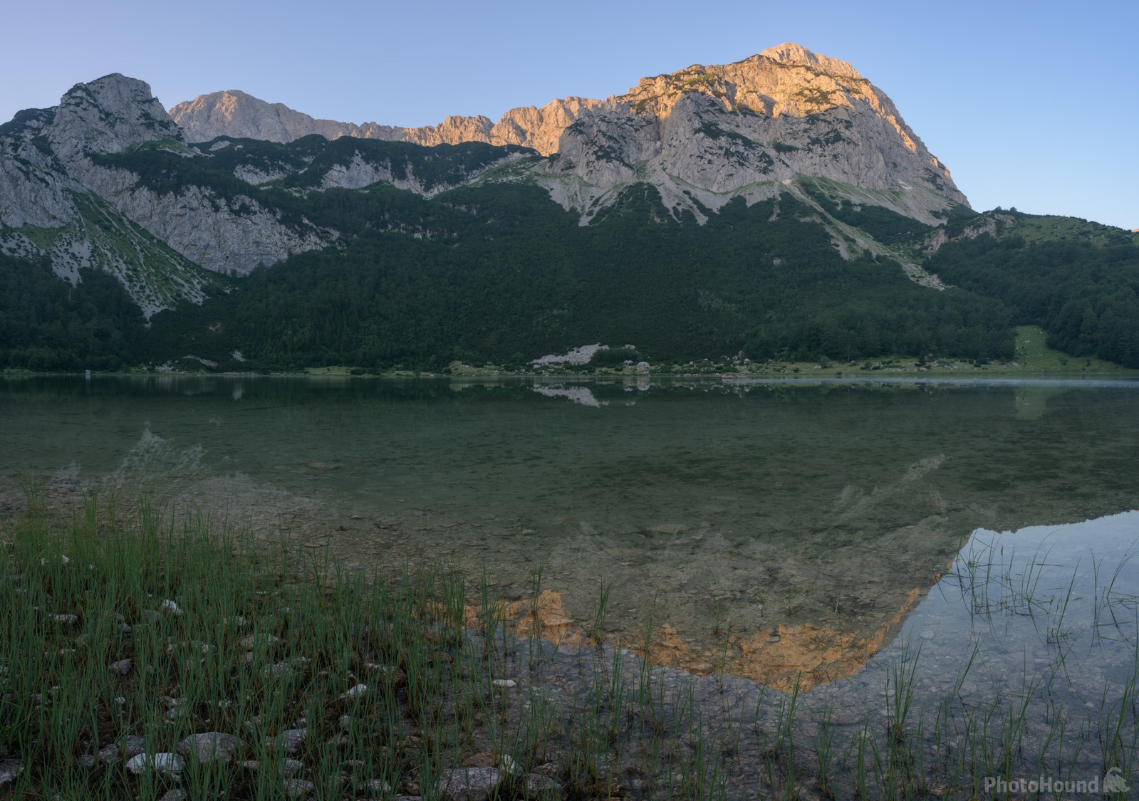 Image of Trnovačko Jezero (Lake) by Luka Esenko