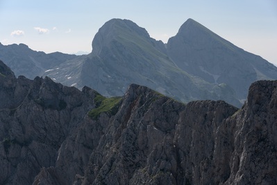 Mt Veliki Vitao (the pointy peak on the right)