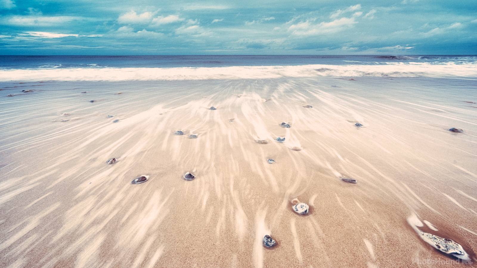 Image of Mundesley beach by James Billings.