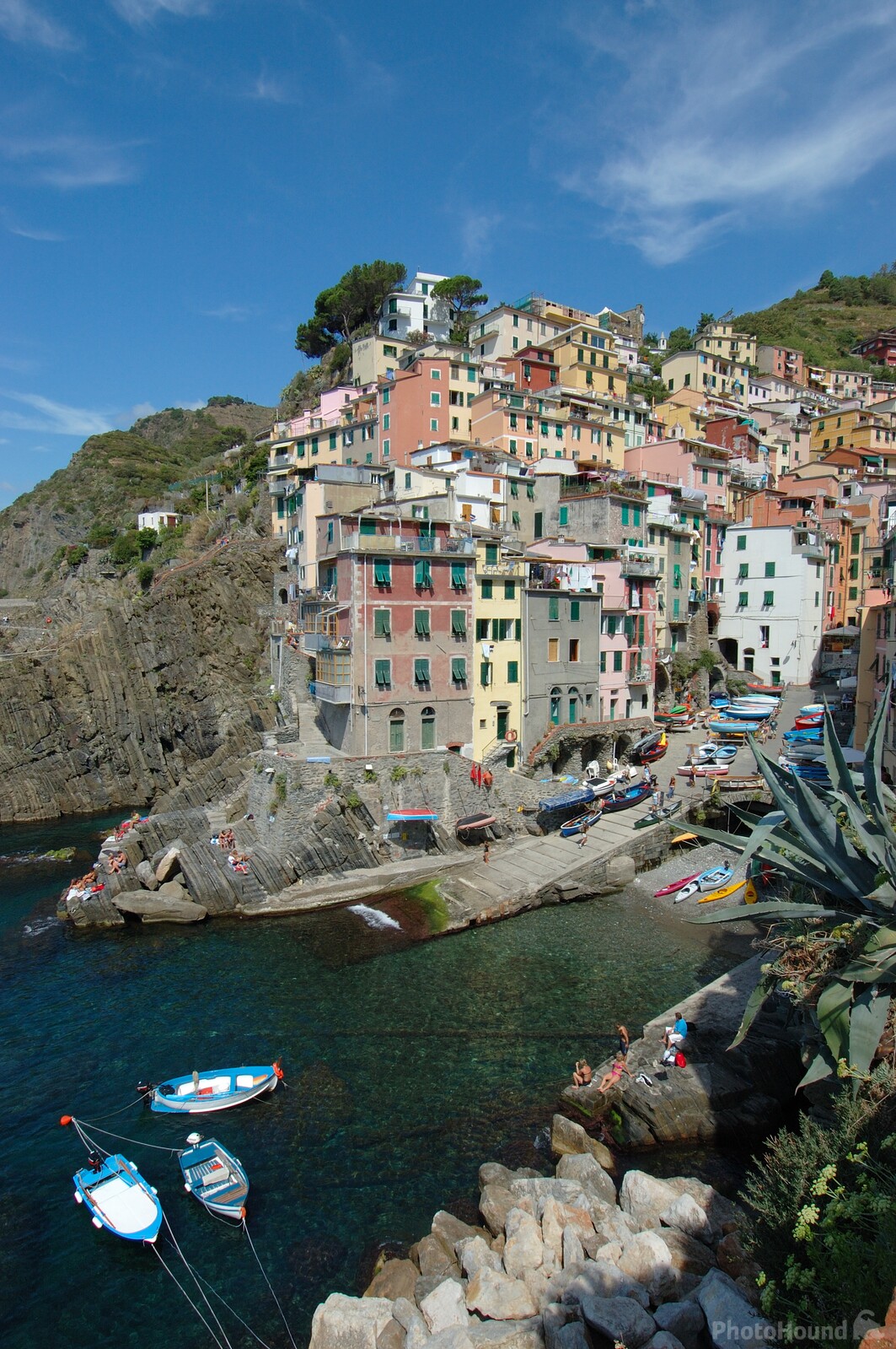 Image of Riomaggiore port by Matthew Lovell