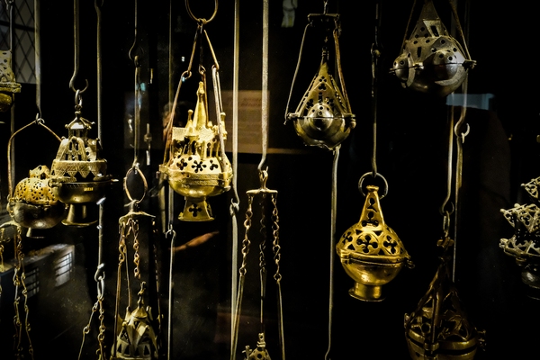 The Cathedral is connected to a museum that includes a variety of religious artifacts, as well as elements from the construction happening on the Cathedral over the years. One example is this exhibit of censers.