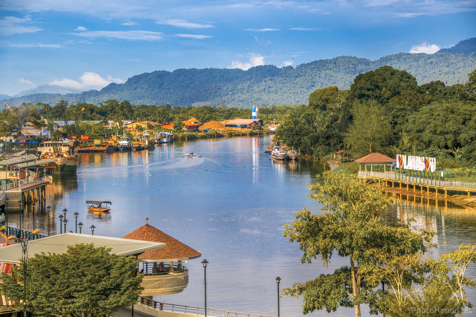 Image of Lawas Waterfront from Hotel Seri by Chavalit Likitratcharoen