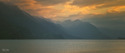 pictures of Switzerland - Brienz Lakeside promenade