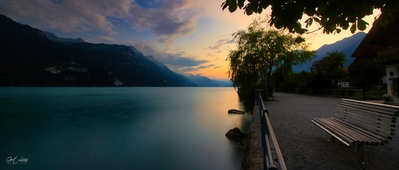 instagram spots in Switzerland - Brienz Lakeside promenade