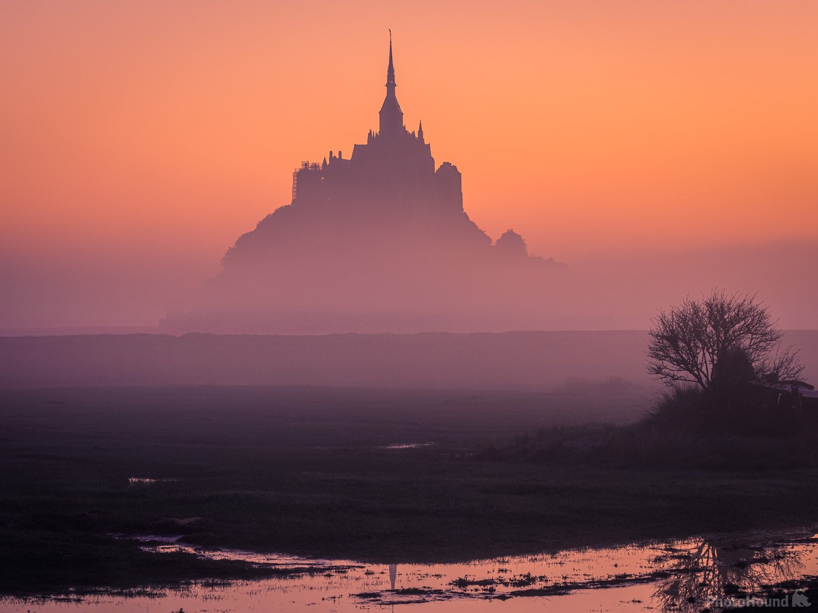 Image of Mont Saint-Michel from the Barrage by alberto Adami