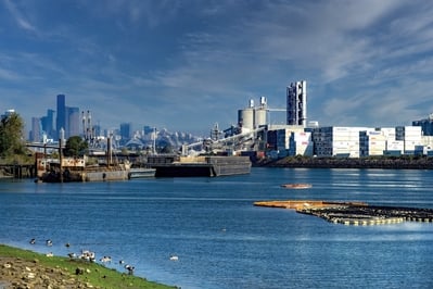 This is taken from the Duwamish River Trail looking back towards Seattle, through the industrial growth and redevelopment that has happened in the area.