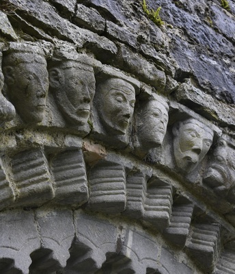 pictures of Ireland - Dysert O'Dea Monastery