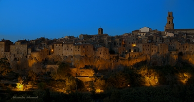 images of Rome - View of Pitigliano
