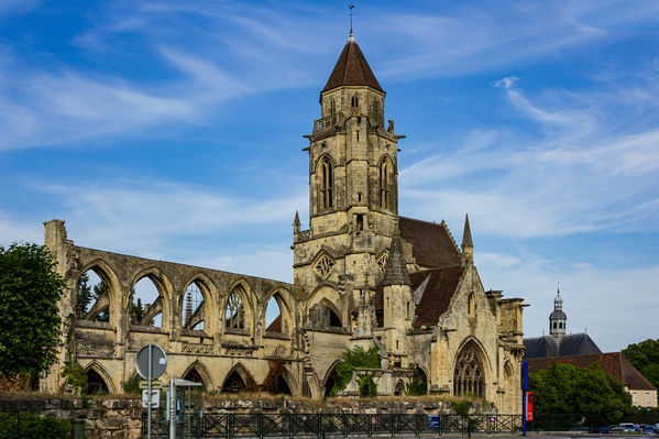 The ruins of the Eglise Saint Etienne