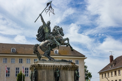 Normandie photography spots - Statue of Guillaume le Conquerant