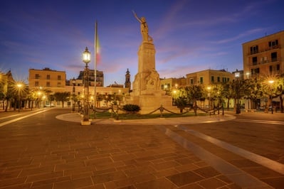 Puglia photography spots - Piazza Vittorio Emanuele II