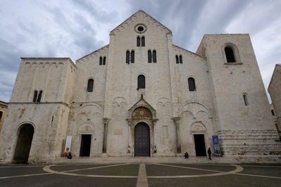 Picture of Basilica San Nicola - Basilica San Nicola
