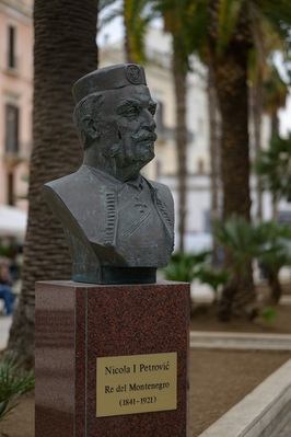Former king of Montenegro statue