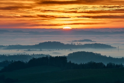 images of Czechia - Ondrejov hill viewpoint