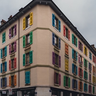 Switzerland photos - Coloured Shutters