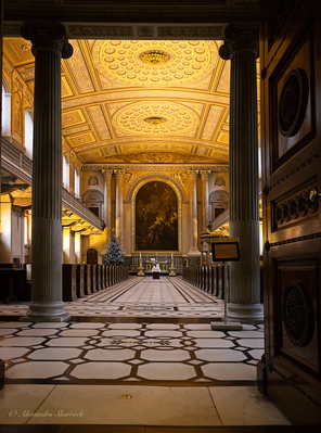 The Chapel of St Peter and St Paul in  the Old Royal Naval College Greenwich 
Canon EOS R 
RF24-105 F4L IS USM 
f/8 1/30 ISO6400