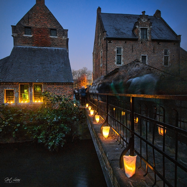 Leuven Beguinage by candlelight