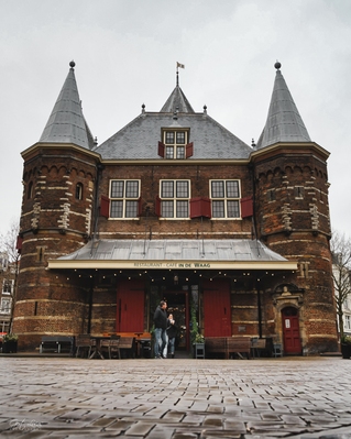 pictures of the Netherlands - The Weigh House (De Waag)