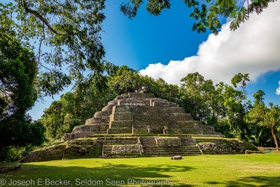 Belize images - Lamanai Archaeological Reserve - Mayan Ruins