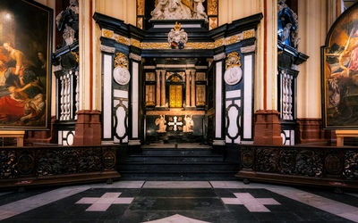 Vlaams Gewest instagram spots - St. Salvator's Cathedral