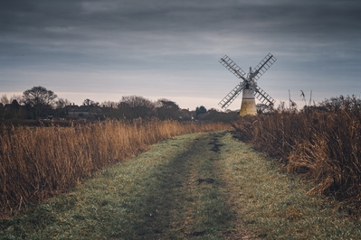 photography spots in England - Thurne Mill