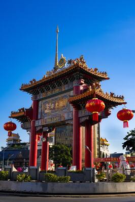 images of Thailand - The Chinatown Gate