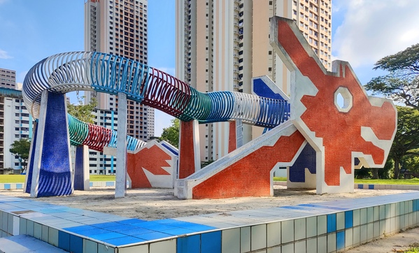 This heritage Dragon playground built around the end of the 1970s is the only one of its kinds (sand-based) left in Singapore.