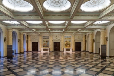 photo locations in Romania - Sutu palace - Bucharest Municipality Museum