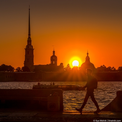 photo spots in Russia - Peter & Paul Fortress from Palace Embankment