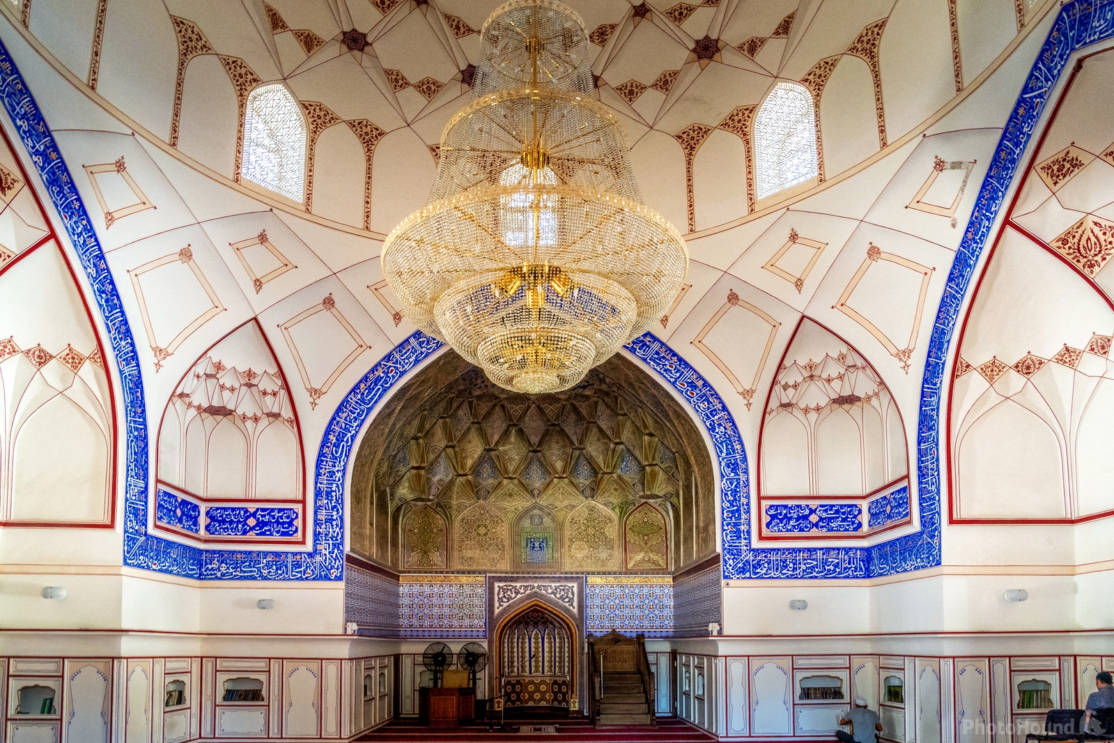 Image of The Bolo-Hauz 20-Column Mosque by Ilya Melnik