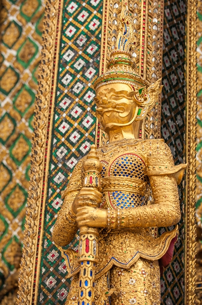 Golden Yaksha in front of Phra Mondop