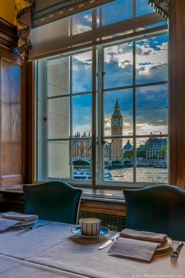 pictures of London - View of Big Ben from the Marriott Hotel County Hall