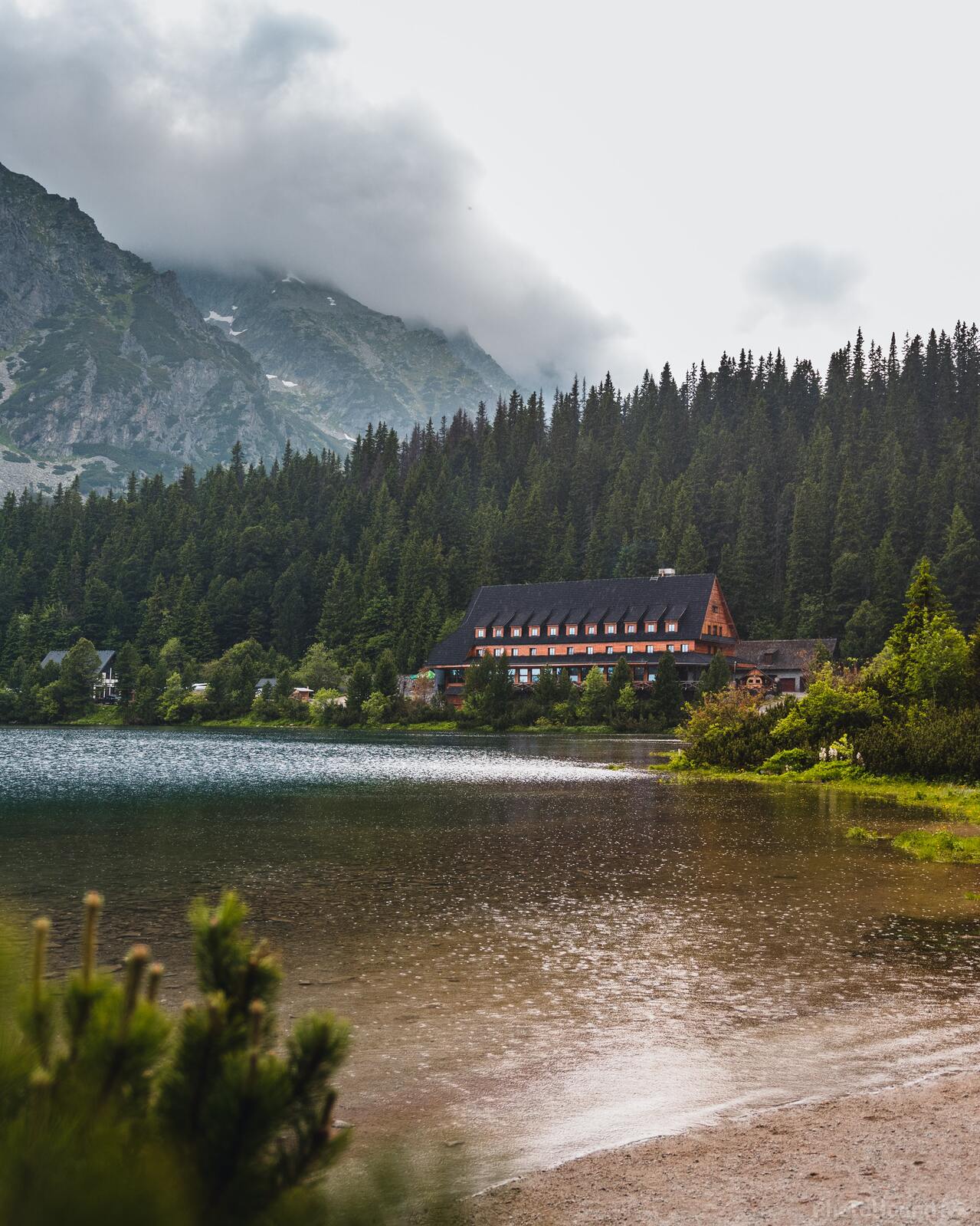 Image of Popradské Pleso (Lake) by Team PhotoHound